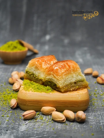 Özel Fıstıklı Baklava