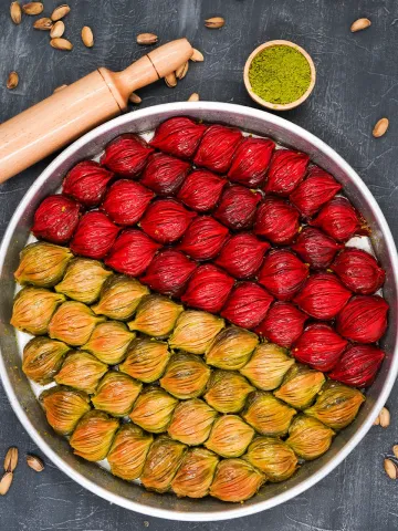 Spesial Fıstıklı Midye Baklava